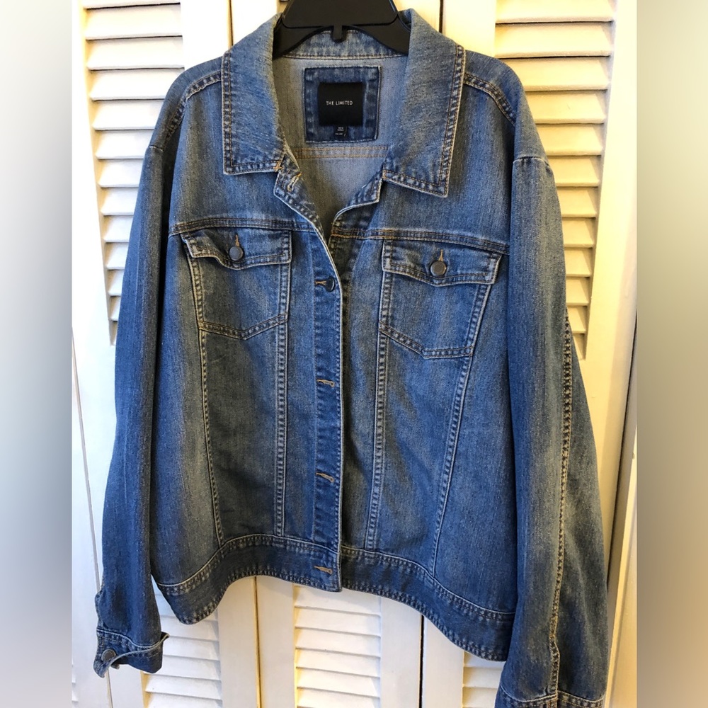 The Limited XL plus blue Jean jacket